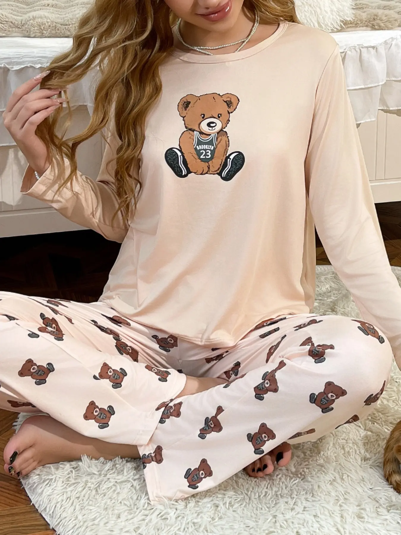 Women's Cartoon Bear Print Pajama Set, Light Long Sleeve and Pants, Cute Street Style Home Wear, Loose-Fitting Casual Sleepwear