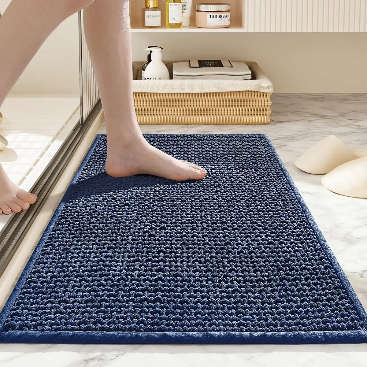 Bathroom Rugs Non Slip Washable, Super Absorbent Thin Bath Mat for Small Quick Dry Low Pile Bathroom Rug, (Navy Blue, 24″x16″)
