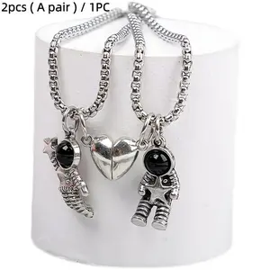 2pcs ( A Pair) / 1pc Funky Spaceman Pendant Necklaces Astronaut Creative Star Couple Necklaces Friendship Jewelry Lovers Valentine's Day Gifts