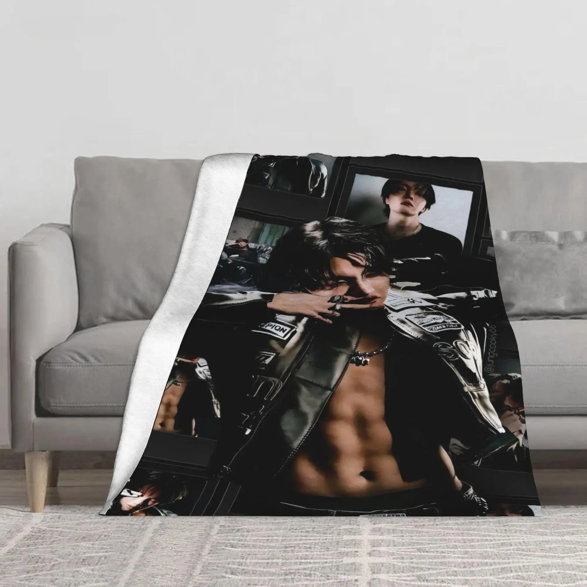 A Jhope Printed Fleece Blanket, Ultra-Soft Fleece Throw, Featuring a Minimalist Design, Perfect As a Luxurious Sofa Cover, Nap Blanket, Or a Practical Gift Choice for Sisters Suitable as a gift sizes 60*80,30*40 ,40*50 50*60