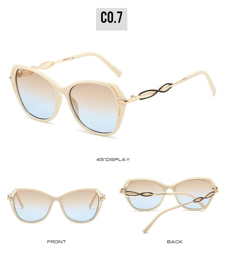 Oversized Fashion Sunglasses for Women & Men Trendy Large Frame Designer Style Shades with UV400 Protection Lightweight Statement Eyewear for Travel Beach Driving & Everyday Wear