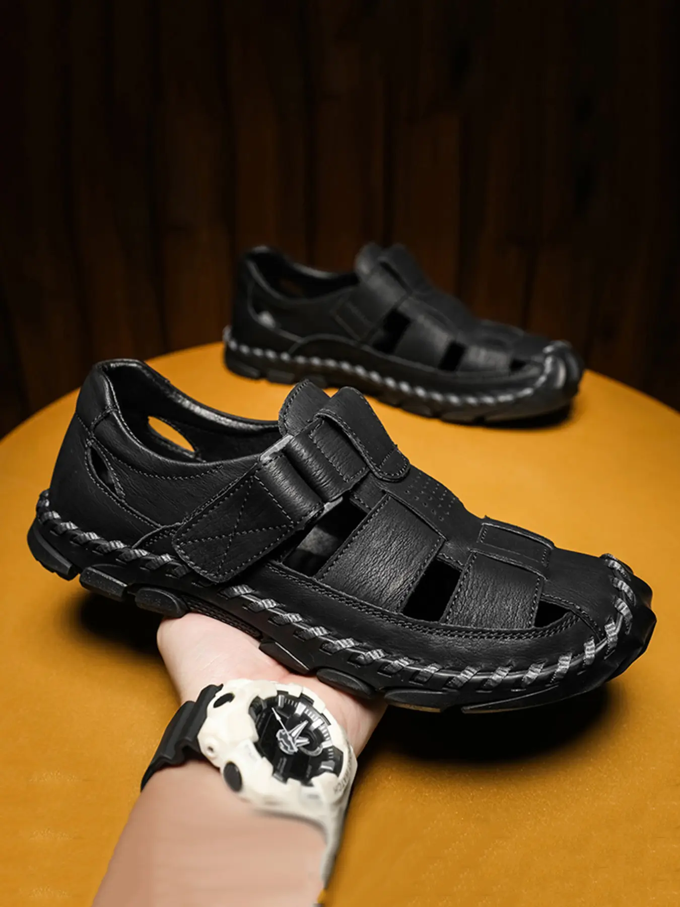 Men's Fisherman Sandals Closed Toe, Retro Outdoor Adventure Style, Breathable Lightweight Non-Slip, Microfiber Leather Whipstitch, Plus Size, Summer Beach Walking Shoes, Fashionable Breathable Sandals