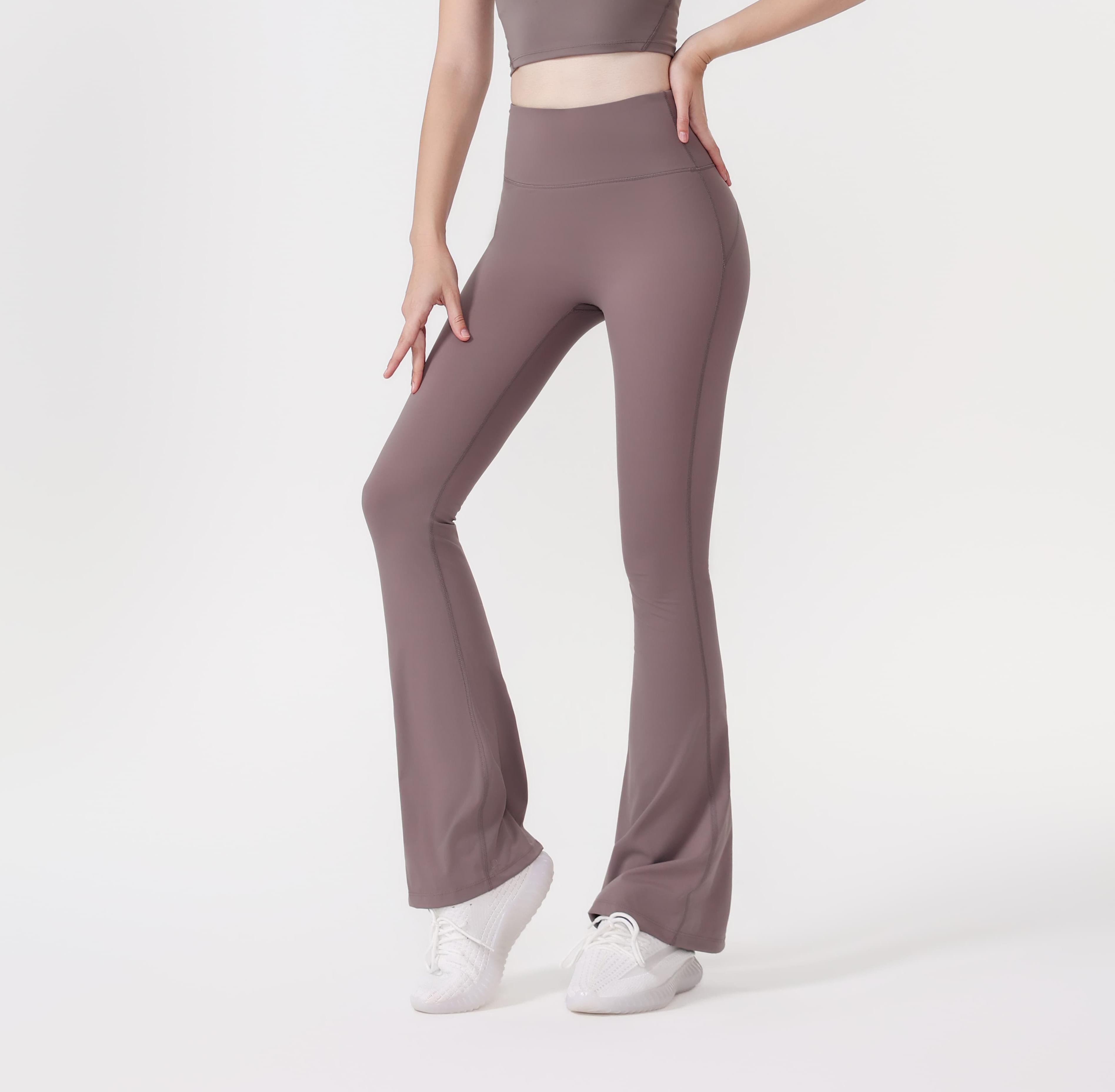 LULU  Same style Women's High-Waisted Athletic Flared Pants are made from lightweight, quick-drying fabric that hugs the body and accentuates your curves.