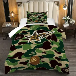 2/3pcs Camouflage Printed Quilt Set, Fashionable Star Patterned Bedding Set, Soft And Breathable Quilted Quilt, With 1/2 Coreless Pillowcase, Suitable For Decorating Bedrooms For Teenagers And Adults. Lightweight And Breathable, Suitable For All Seasons