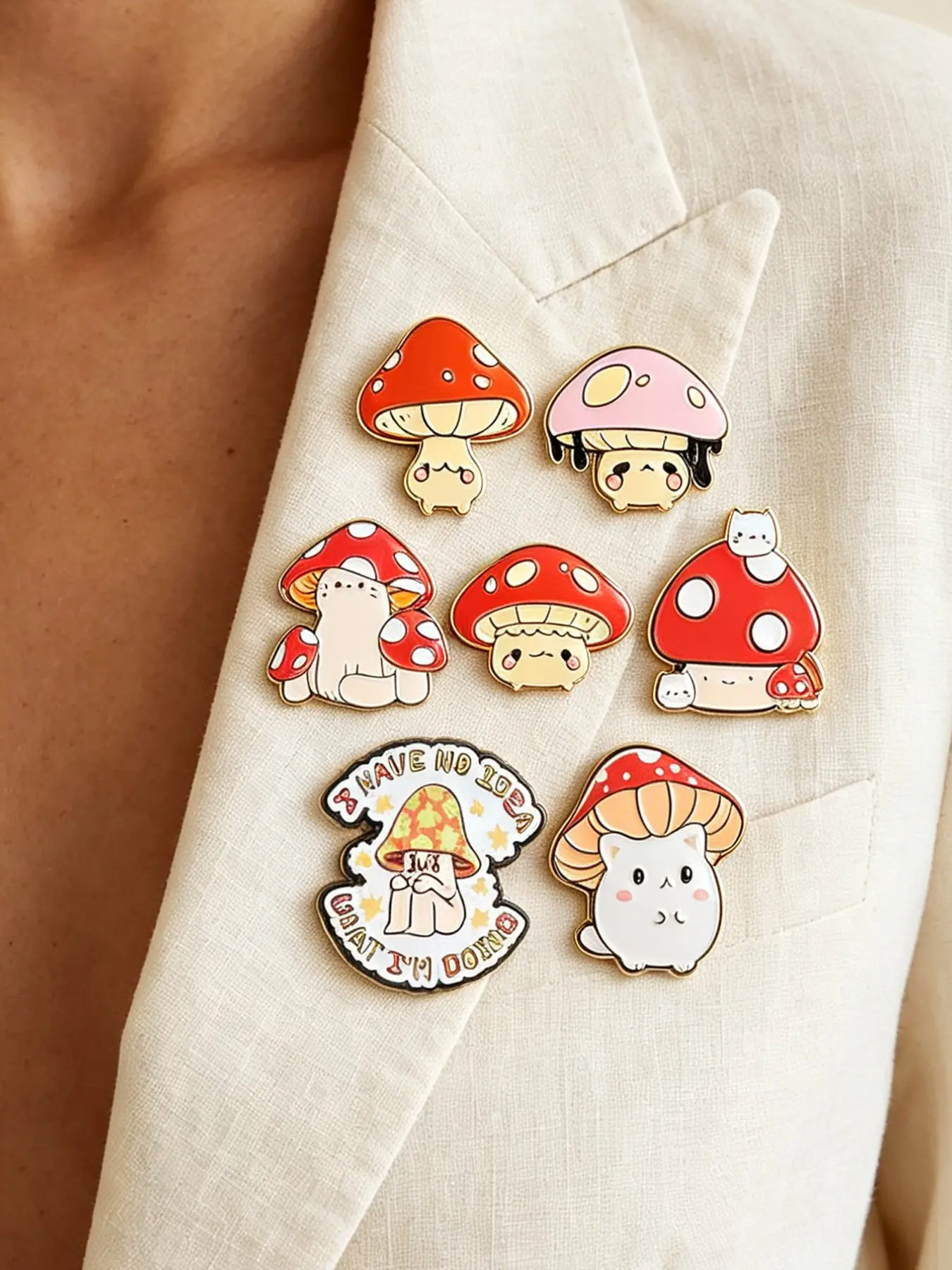 7 Cute Cartoon Mushroom Cat Enamel Badges, Polka Dot Mushroom Lapel Pins, Backpack Jacket Decorative Badges, Gift Idea, Brooch Pins