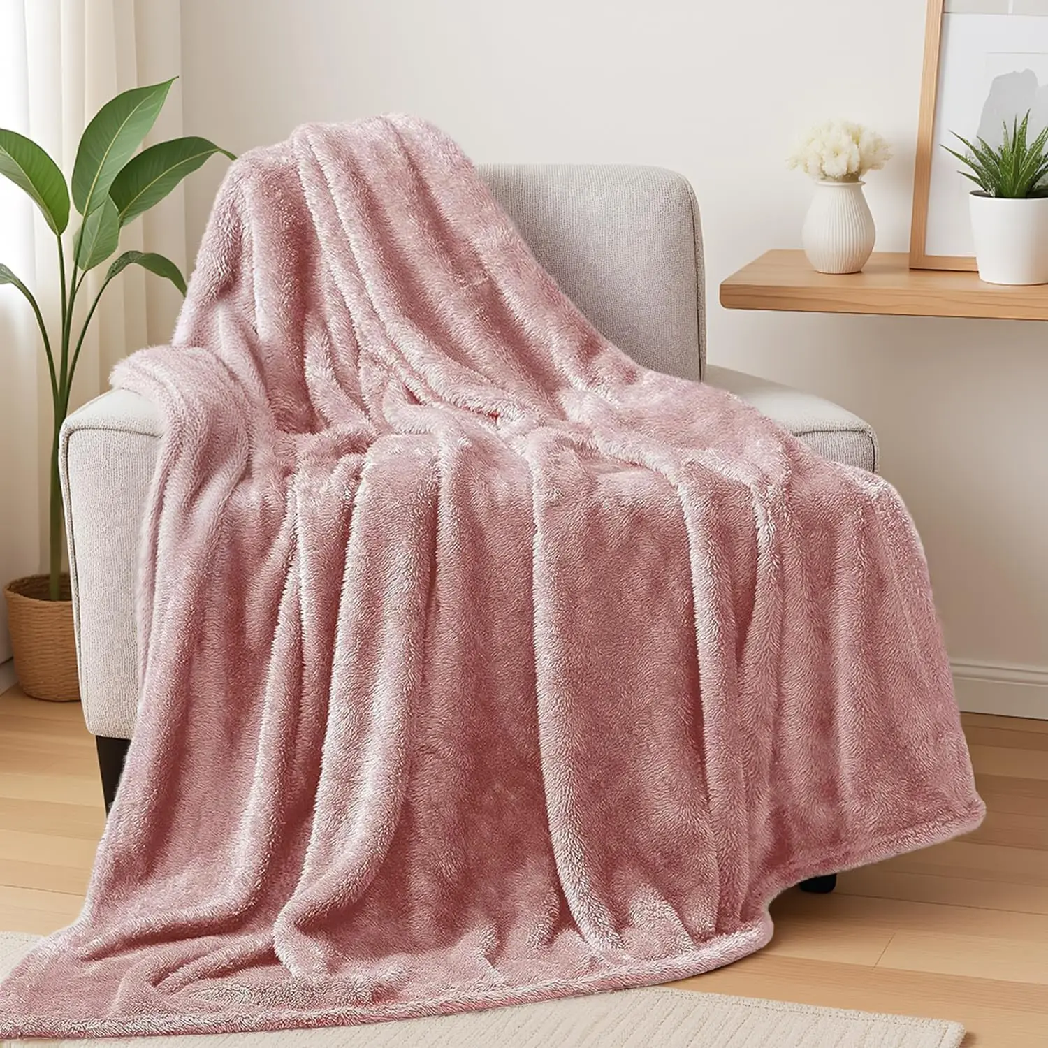 Plush Fuzzy Fleece Throw Blanket - 50x70 in Pink, Soft Warm for Cozy Couch, Living Room Home Use, All-Season Bedding with Fuzzy Texture for Room Decor, Modern