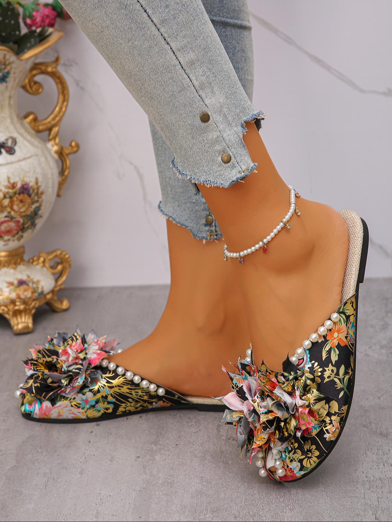 Elegant Women's Sandals with Cute Flower Decorations, Pearl Accents, Random Floral Prints, Round Toe Slip-Ons for Beach Vacation Office School