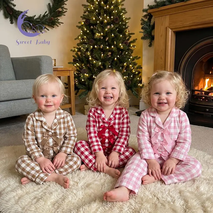 Little Girls' 2-Piece Christmas Pajama Gift Sets - Long Sleeve Tops, Pants, Cotton Blend, Cute Look, Plaid Print, Safe Materials