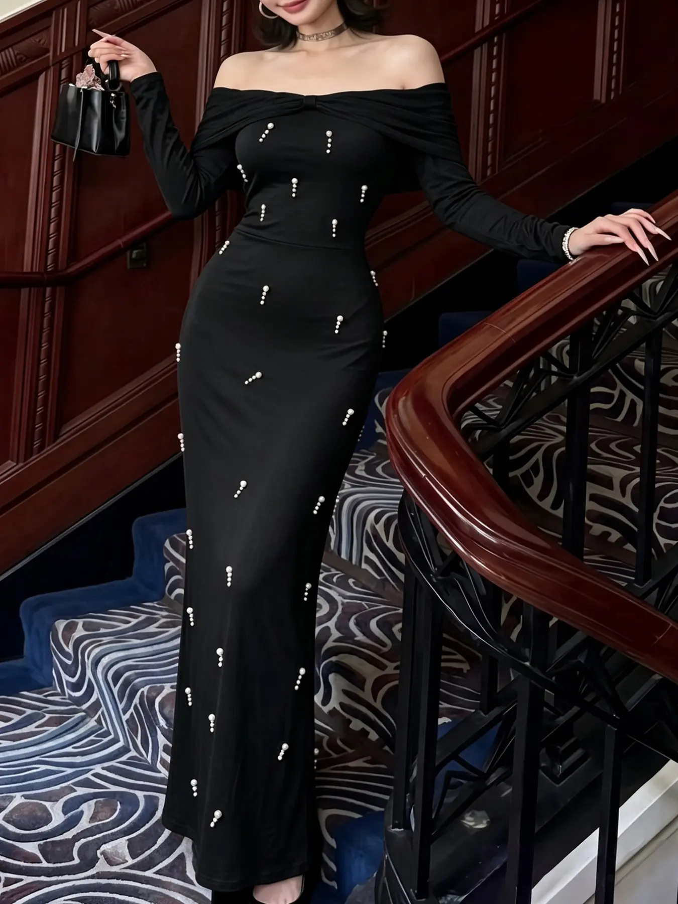 Women's Long Dress, Fitted Solid Design, Casual Spring & Fall Style, Plain Surface, Unlined, Made in China, Ideal for Daily Wear