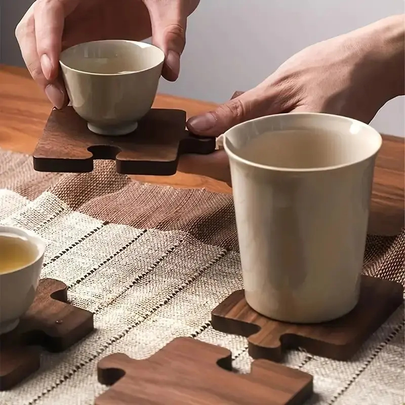 4Pcs Retro Jigsaw Wooden Puzzle Coasters - Farmhouse Look Heat-Insulation Cup Mats, Log Puzzle Cut Natural Wood Tone Rustic Craft Decor for Bar, Dining Table Indoor Recreation, Puzzle Coaster