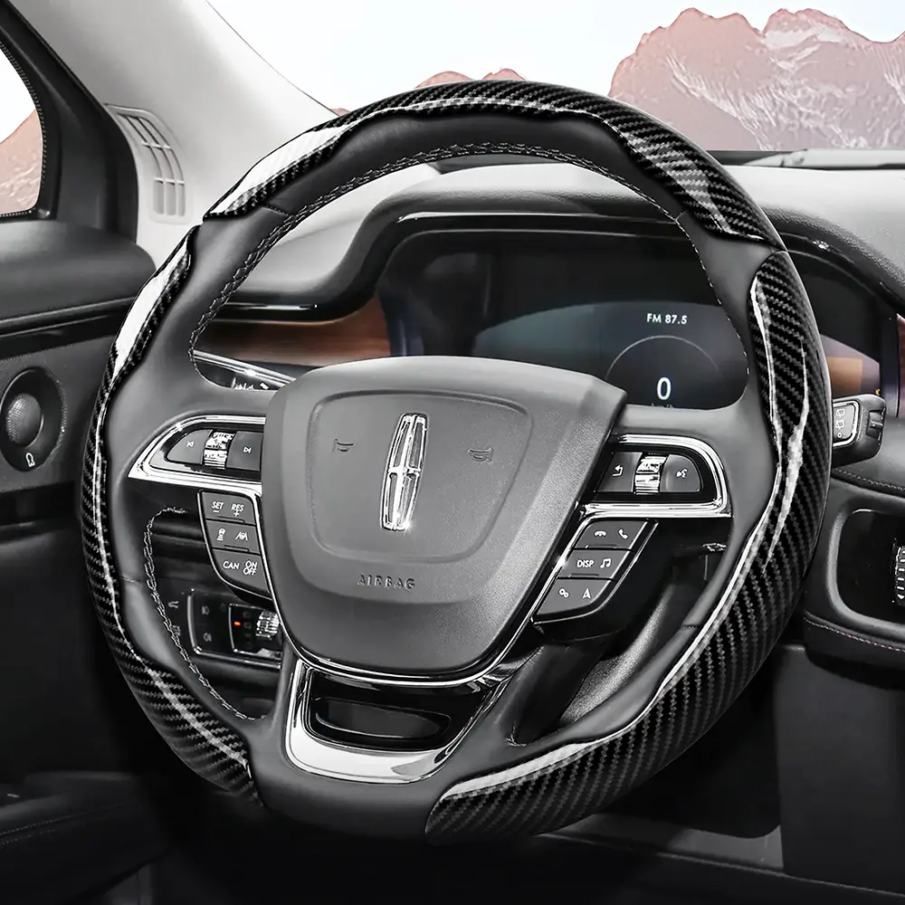 For LINCOLN Sporty Segmented Carbon Fiber Texture Snap-On Steering Wheel Cover Steering Wheel Protector Non-Slip Comfortable Grip Quick-Install Ultra-Thin New Design All-Season Use Fits Nautilus/Corsair/Aviator/Navigator Black Brown Blue Red Silver White