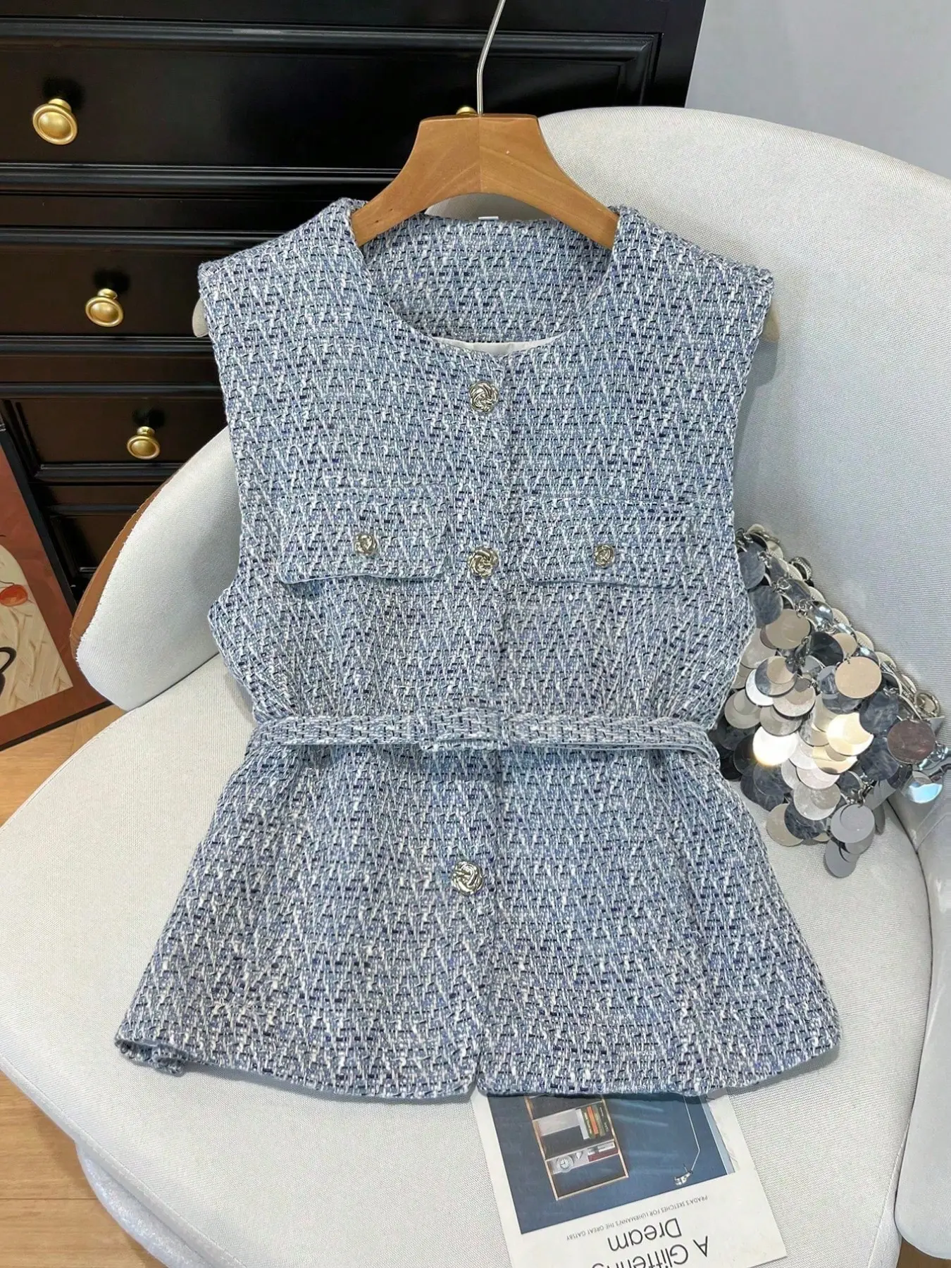 Women's Elegant Casual Waist Cinched Vest, Light Blue Sequin Plaid Waist Tie Jacket, Spring & Fall Fashion, Peter Pan Collar, Button Closure