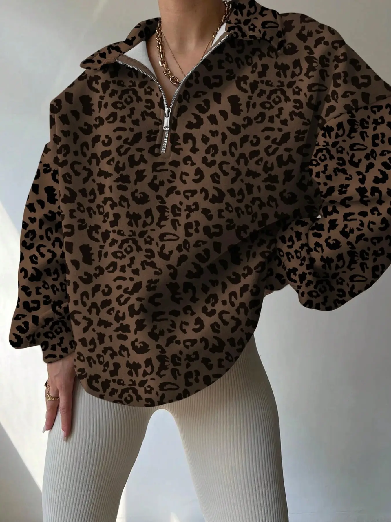 Viral Leopard Print Half Zip Collar Cropped Oversized Sweatshirt Y2K 2026 TikTok Casual Pullover, Soft Fleece Drop Shoulder Long Sleeve Top, Retro Animal Print Loose Fit Quarter Zip Sweatshirt For Daily Matching Leggings Outfits