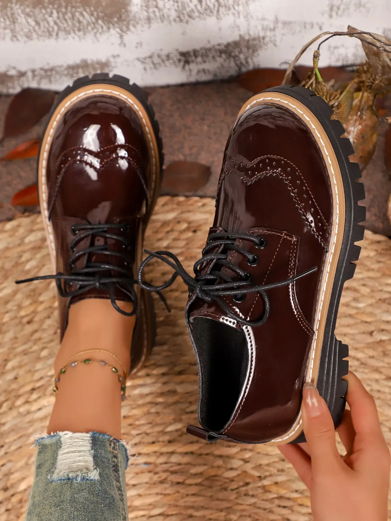 Vintage Floral Thick Sole Leather Shoes, Glossy Finish Lace-Up Contrast Mid-Heel, Casual Daily Wear Women's Footwear