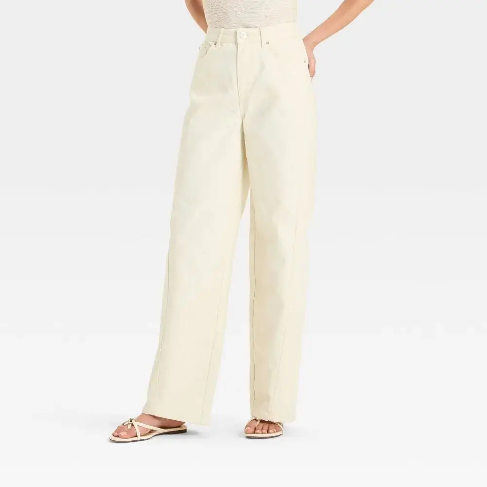 Women's Mid-Rise Relaxed Fit Wide Leg Distressed Jeans - Future Collective