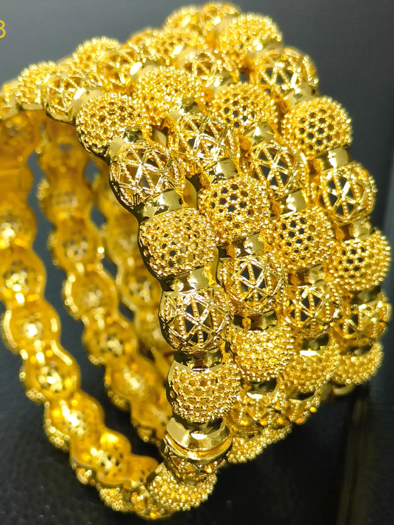 Arabic Dubai African Gold Bracelet for Women, Luxurious Fashion Design, Perfect for Daily Wear, Weddings, Parties, Banquets