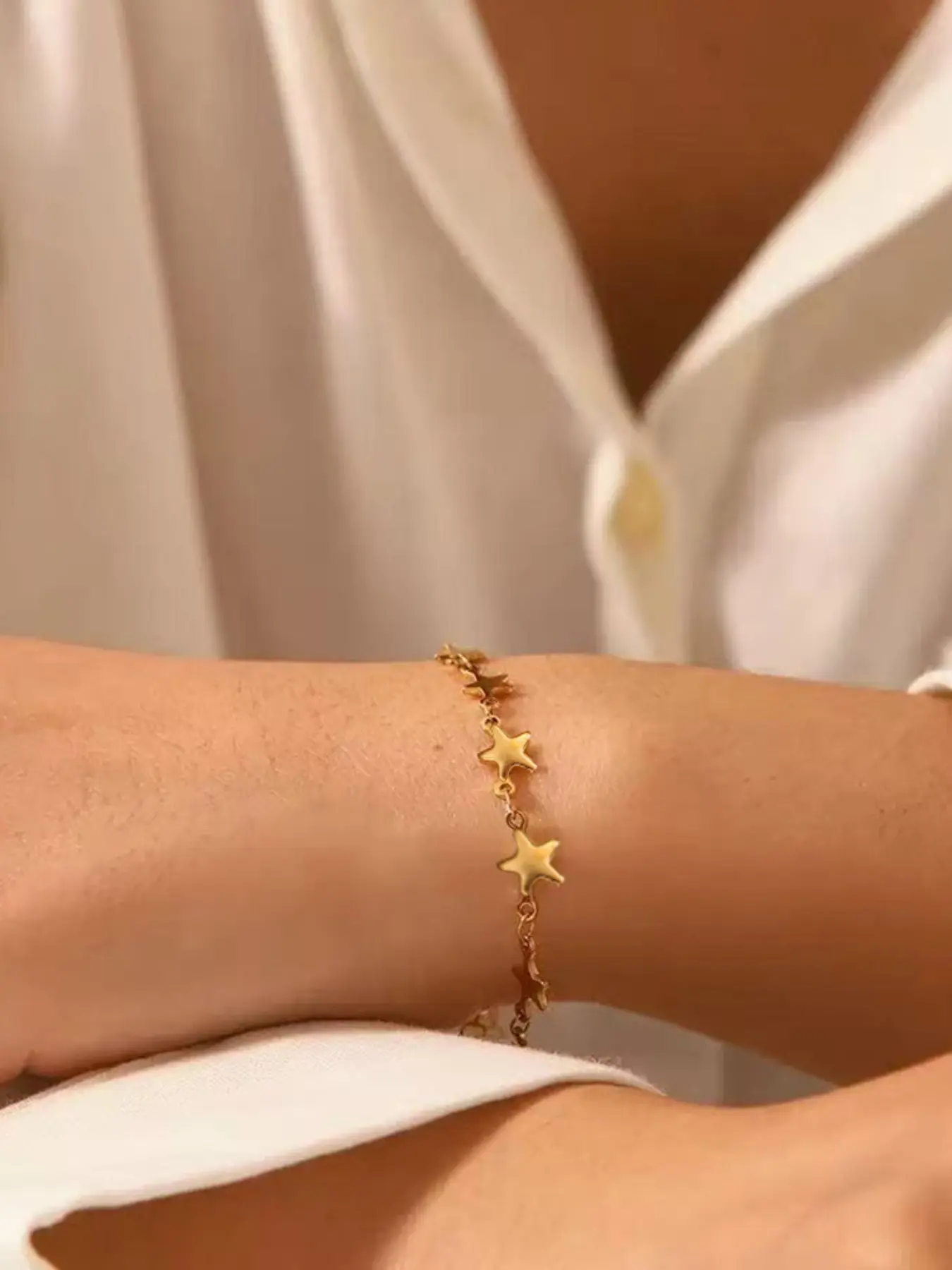 Stainless Steel Star Bracelet, Elegant Plain Design, Unique Jewelry Accessory, Perfect Gift Idea, Fashion Trendy Essential