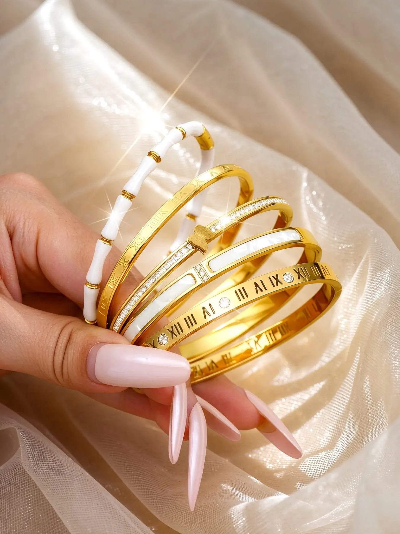 5-Piece Set Titanium Steel Bangle Bracelets, 18k Gold Plating, Roman Numerals, Enamel, Butterfly Accent, Casual Style, Women's Gift