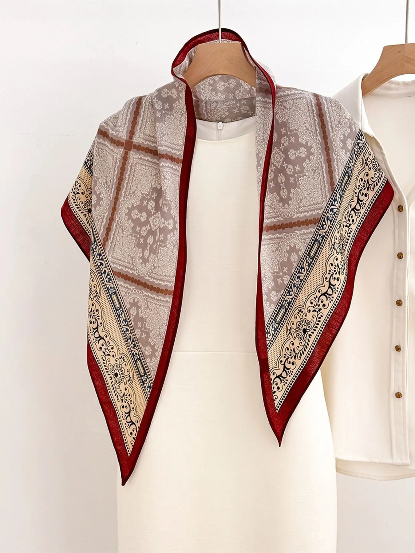 Vintage Ethnic Grid Floral Border Print Triangle Scarf, 3 Colors Available, Women Multi-purpose Head Bandana, Neck Scarf, Waist Wrap, Bag Ribbon Casual Vacation Fashion Accessories