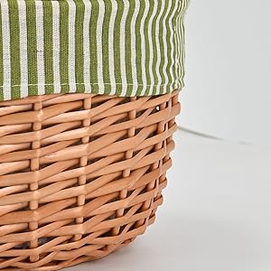 Wicker Picnic Basket with Lid and Handle Sturdy Woven Body with Washable Lining,Little Flowers