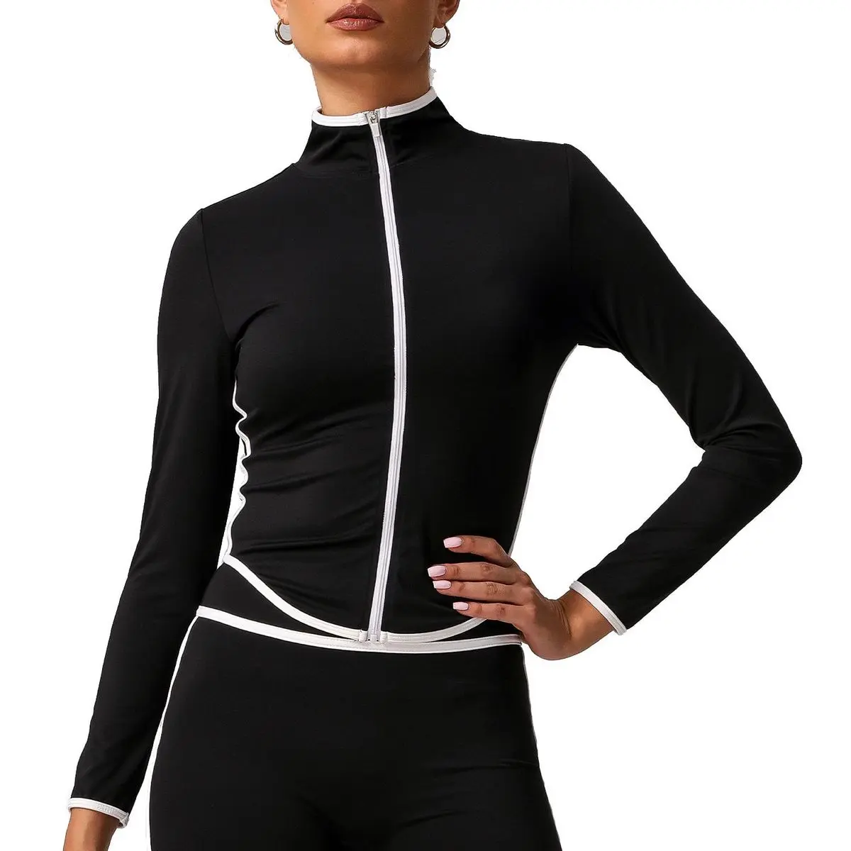 Color-block stand-collar athletic jacket: quick-drying, breathable, and slim-fitting with long sleeves for a flattering look-a versatile zip-up top suitable for outdoor activities and yoga.