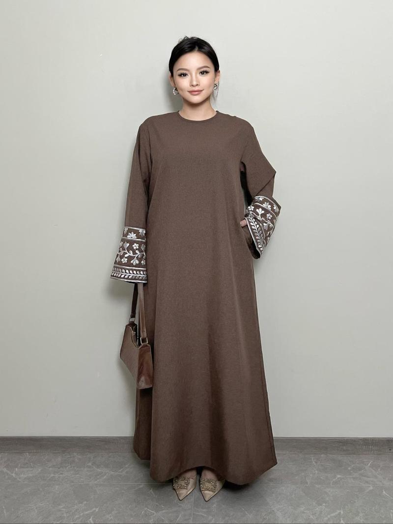 Women's Ethnic Pattern Floral Embroidery Long Sleeve Dress, Casual Round Neck Zipper Dress for Daily Wear, Ladies Islamic Clothing for All Seasons