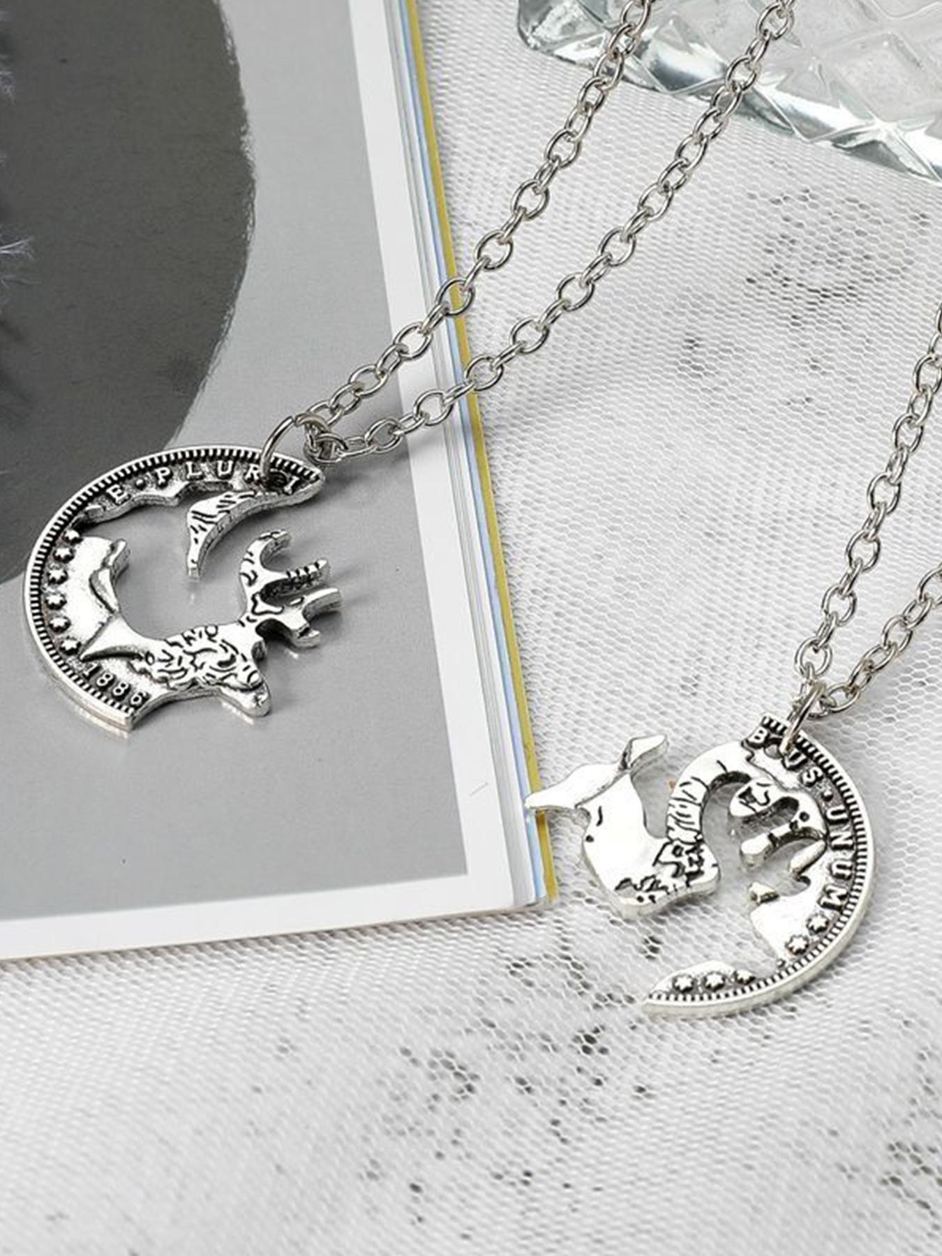 2pcs/set Unisex Asymmetrical Necklace with Deer Design, Casual Trendy Metal Feature, Fashionable Charms Necklace for Daily & Party Decoration, Western Jewelry, Men Jewelry, Friendship Jewelry
