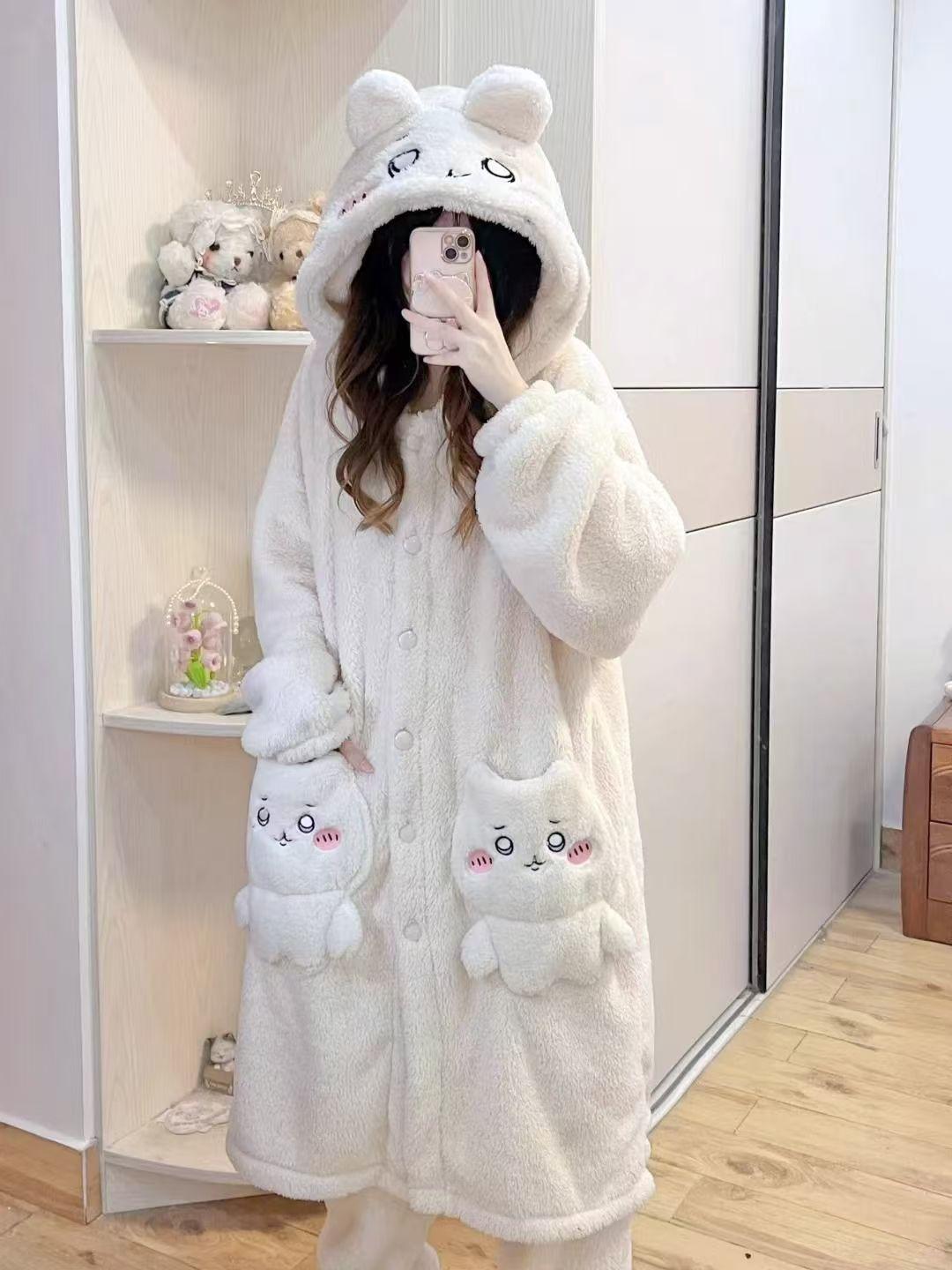 Anime chiikawa winter plush thick pajamas cartoon cute warm usag pajamas chiikawa coral fleece nightgown women's home suit set