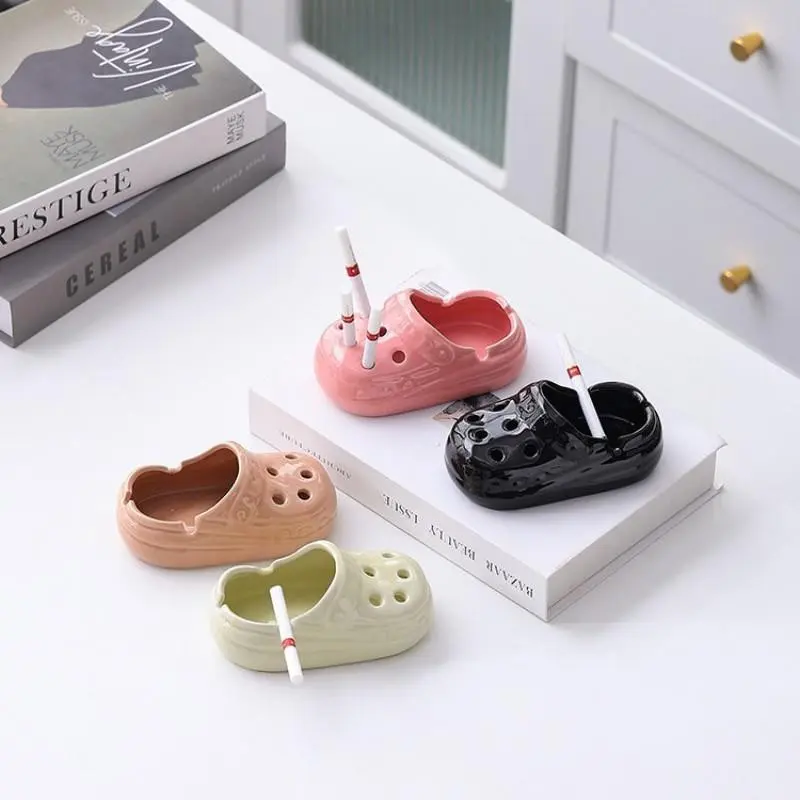 The new model with holes is a cigarette ashtray that mimics the design of everyday tools. It is suitable for home, office, hotel decoration, Easter, Halloween, Christmas gifts and birthday gifts.