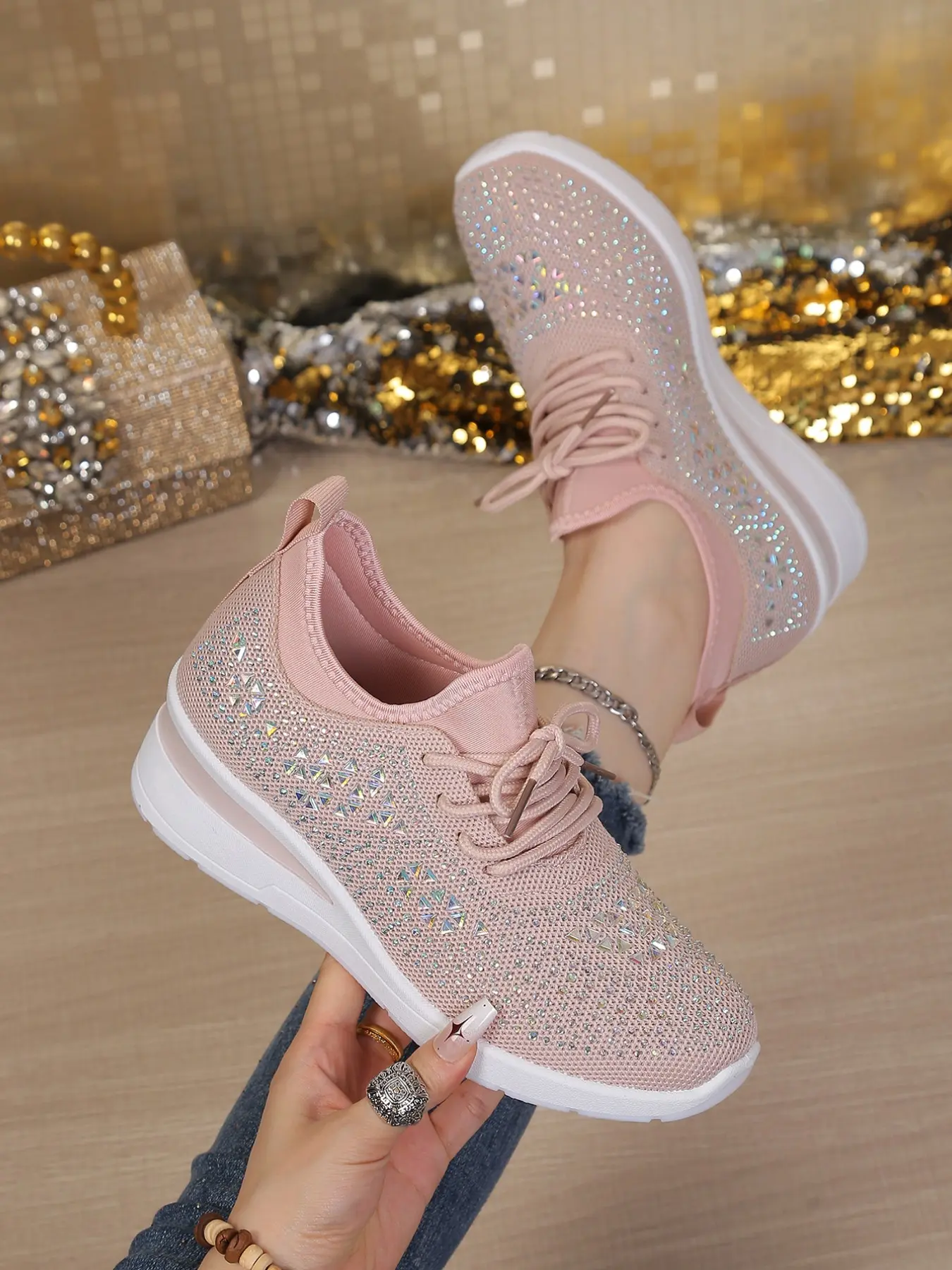 2026 New Rhinestone Glitter Design Round Toe Casual Sports Shoes, Wedge Sneaker Thick Sole Inner Height Boosting, Breathable Mesh Lace-Up Women's Shoes, Versatile Lightweight Fashion Sneakers, Fashionable Casual Sneakers