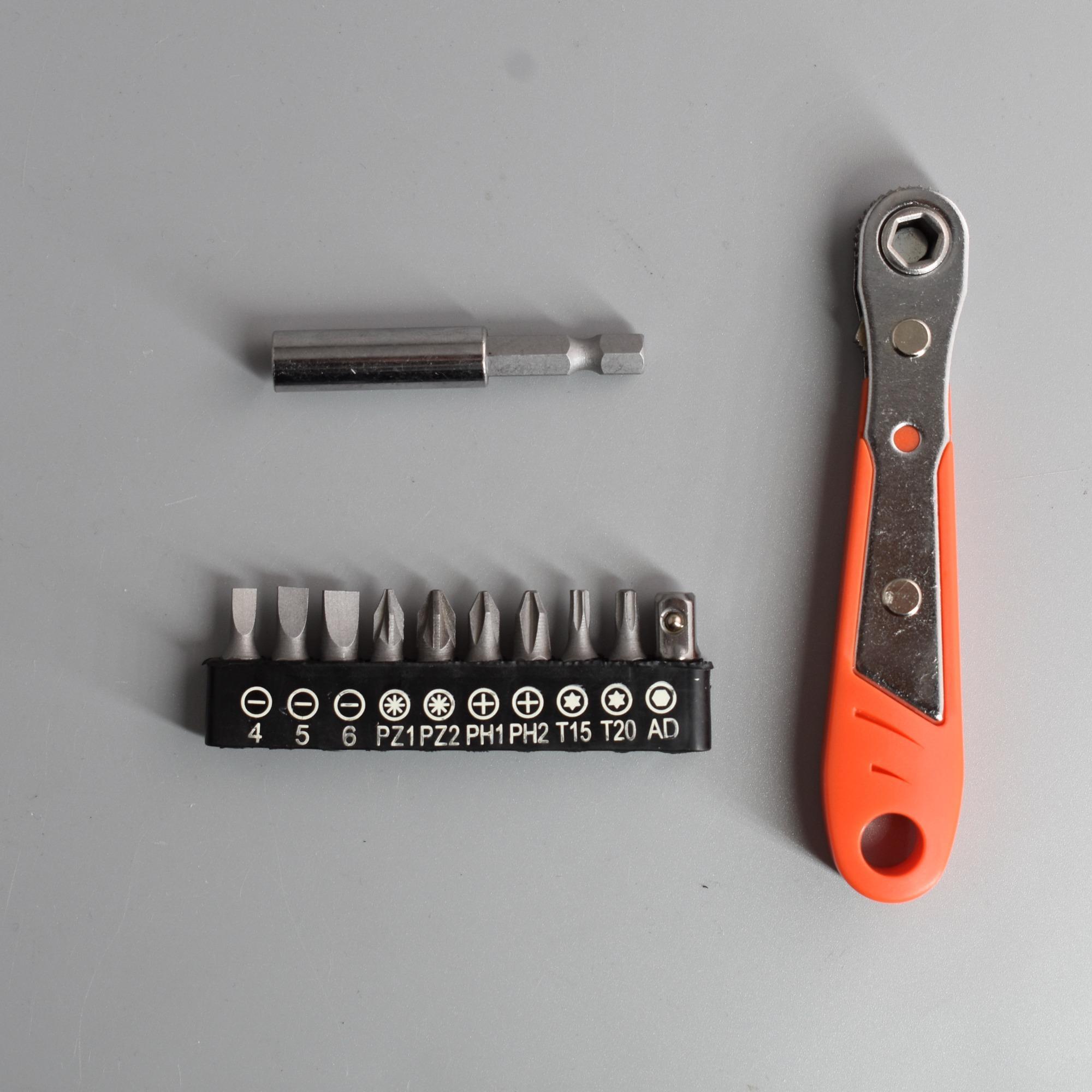 Right Angle Screwdriver Set, Mini Ratchet Screwdriver Set, Multifunctional Screwdriver Set for Small Spaces