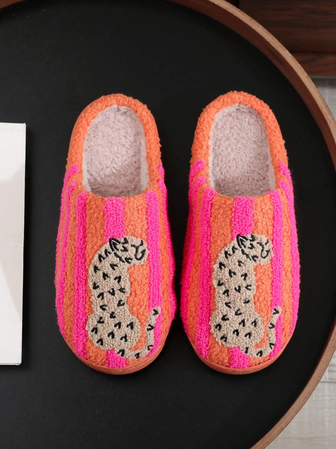Women's Retro Striped & Leopard Pattern Fuzzy Closed Toe Slippers, Super Soft Fluffy Lined Warm Fabric, Anti-Slip Quiet Sole Cozy Indoor Bedroom Plush Slippers, Fashion Aesthetic Cute Winter Home Shoes, Perfect Holiday Gift for Ladies