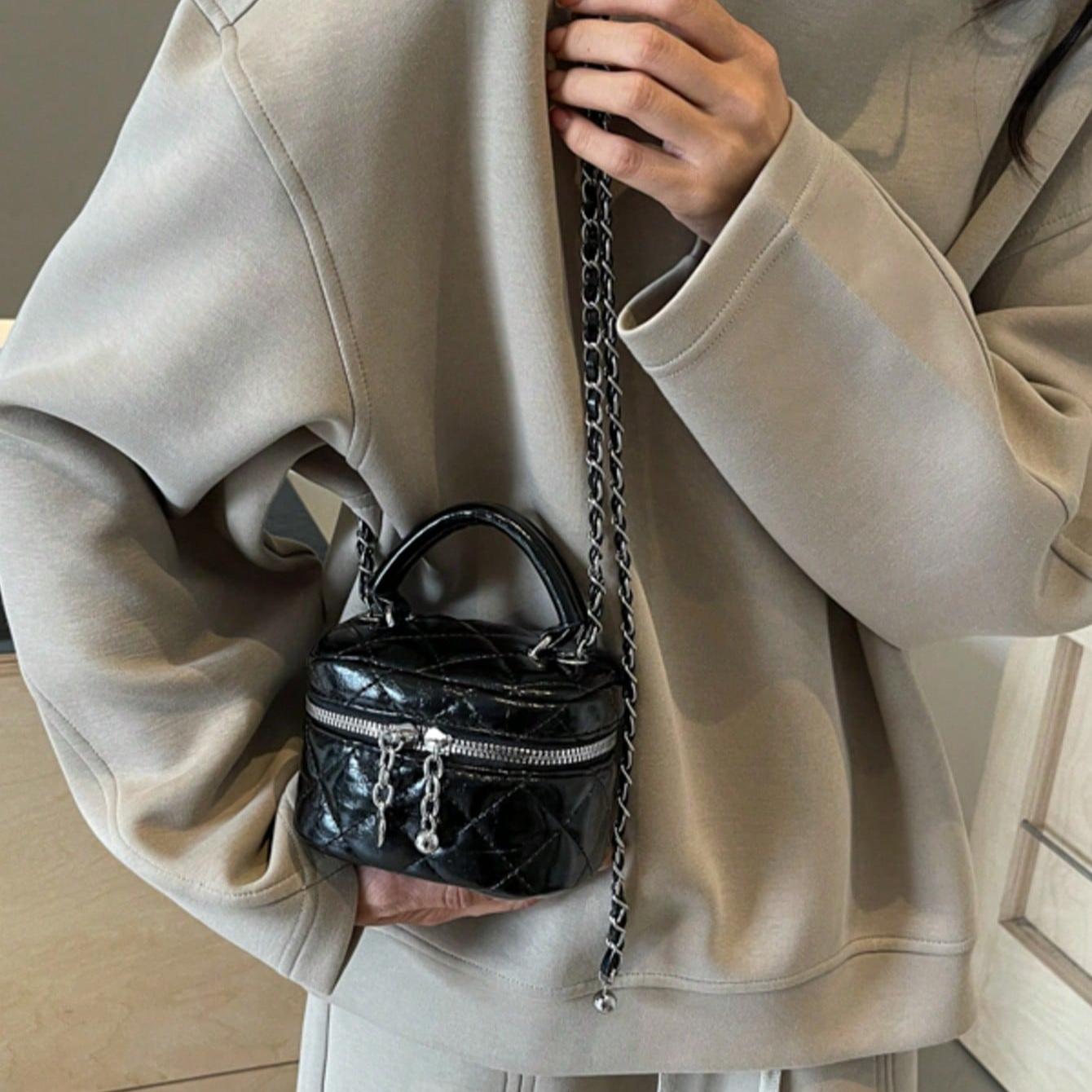 Mini Women Handbag, Fashion Solid Color Embroidered Rhombic Crossbody Bag Cute Coin Purse With Heart Decoration Y2k Shouldr Bag Suitable for Holding Cards And Keys Suitable for Daily Use, Shopping and Travel