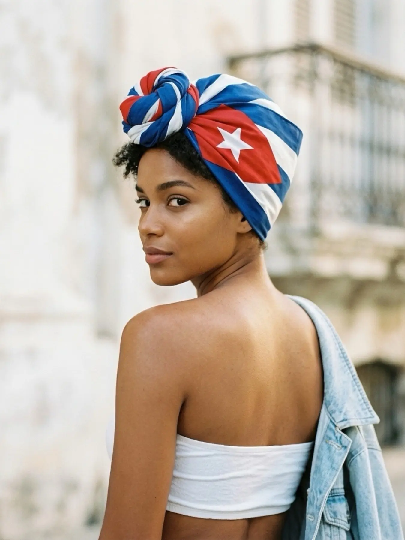 【Cuban Culture】Scarf Shawl Wrap with Flag, Red Triangle and White Star - Vibrant National Heritage Design for Patriotic Celebrations, Cultural Events and Festive Gatherings