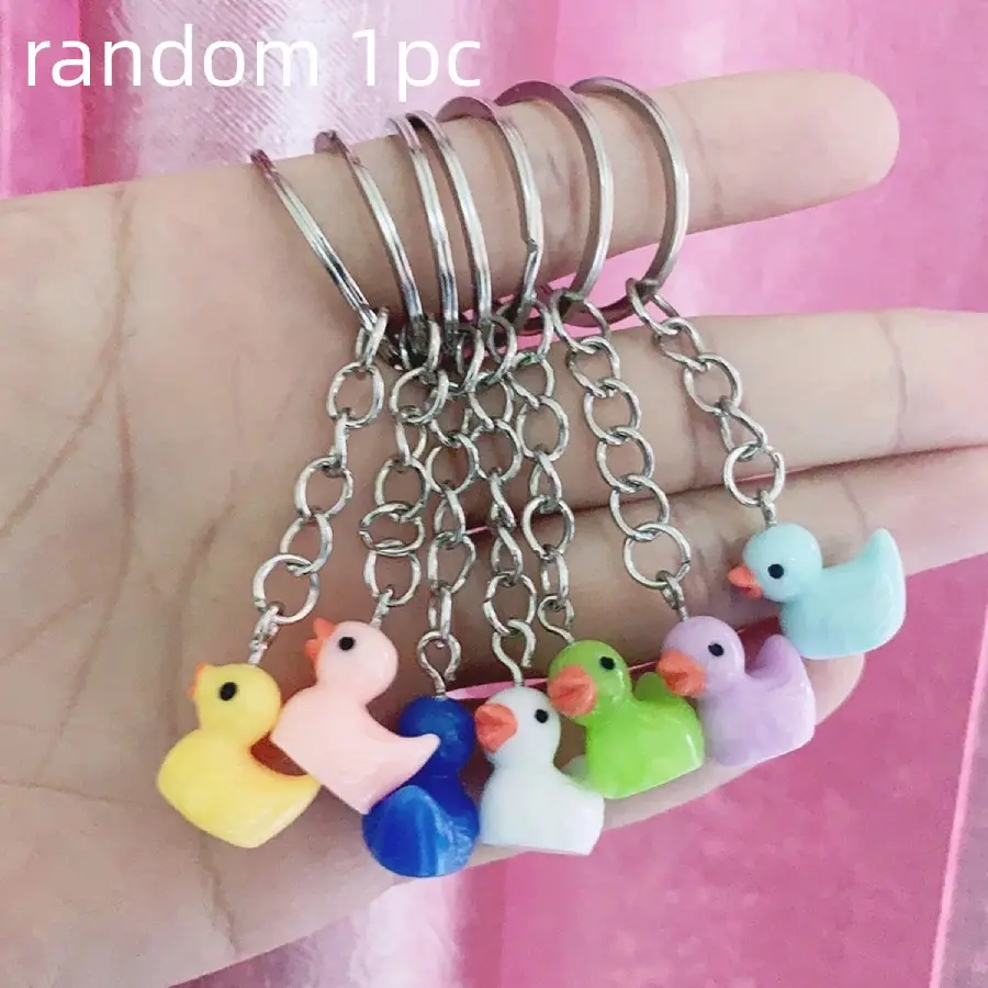 Cute 3D Duck Keychain Charm, Tiny Duck Party Favor, Small Ducky Pendant Accessory, Perfect for Birthday & Baby Shower Gifts