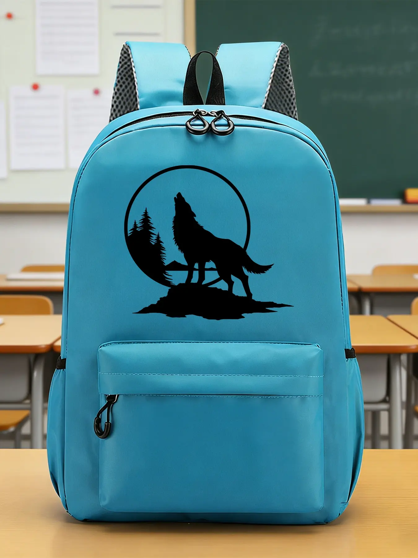 Full Moon Howling Wolf Pattern Fashion Backpacks, Casual Backpacks, Travel Backpacks, Adjustable Shoulder Straps, Zipper Closure, Separate Small Compartments, Side Pockets, Suitable for Study or Daily Commuting, An Ideal Gift.