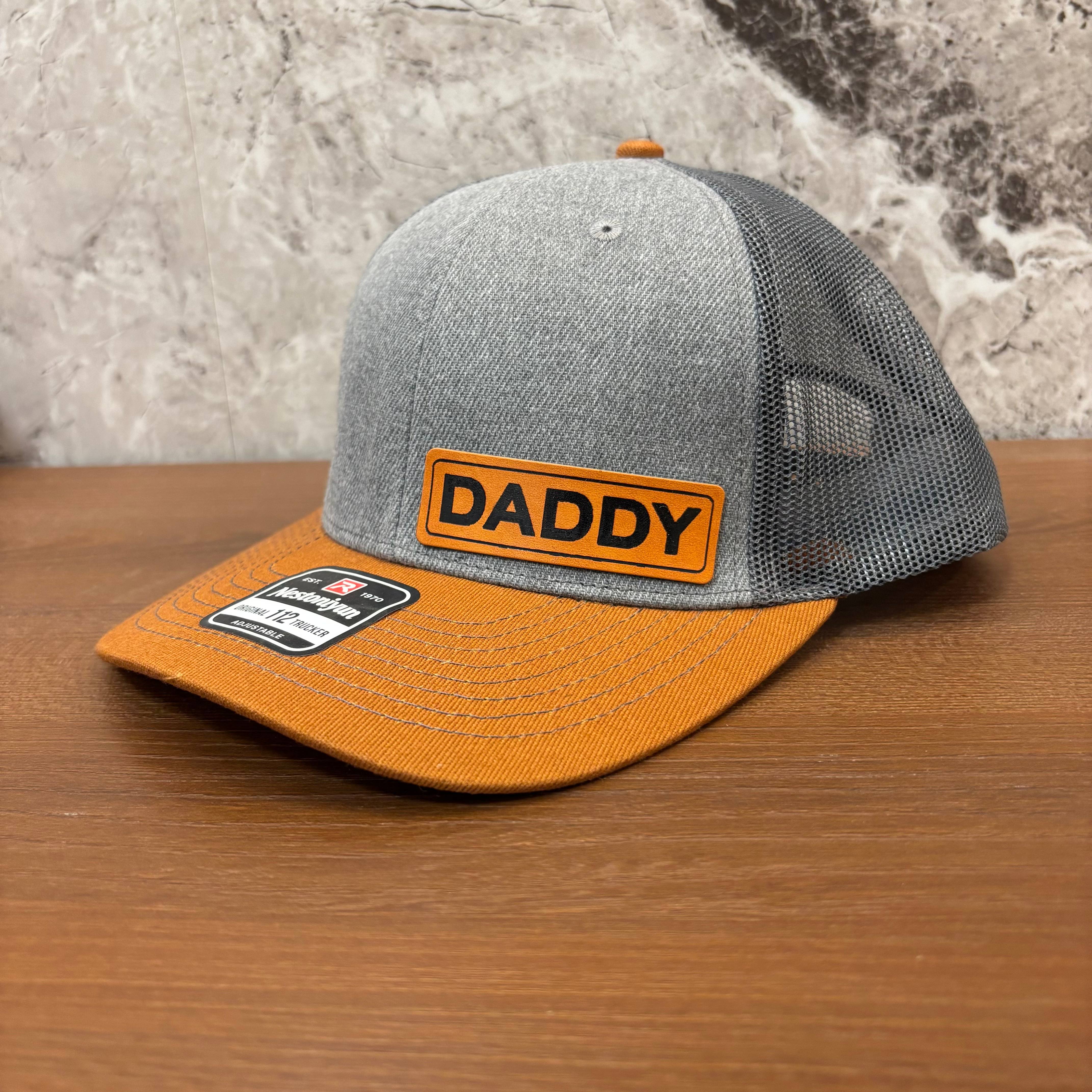 Nestoniyun Pawpaw, Papa, Grandpa, Pops, Dad, Daddy, Classic Mesh Trucker Snapback