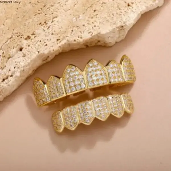 Diamond Teeth Grillz - Luxury Iced Out Fang Grills, Gold Silver Hip Hop Mouth Jewelry with Cubic Zirconia, Bold Statement Accessory for Rappers & Party Looks
