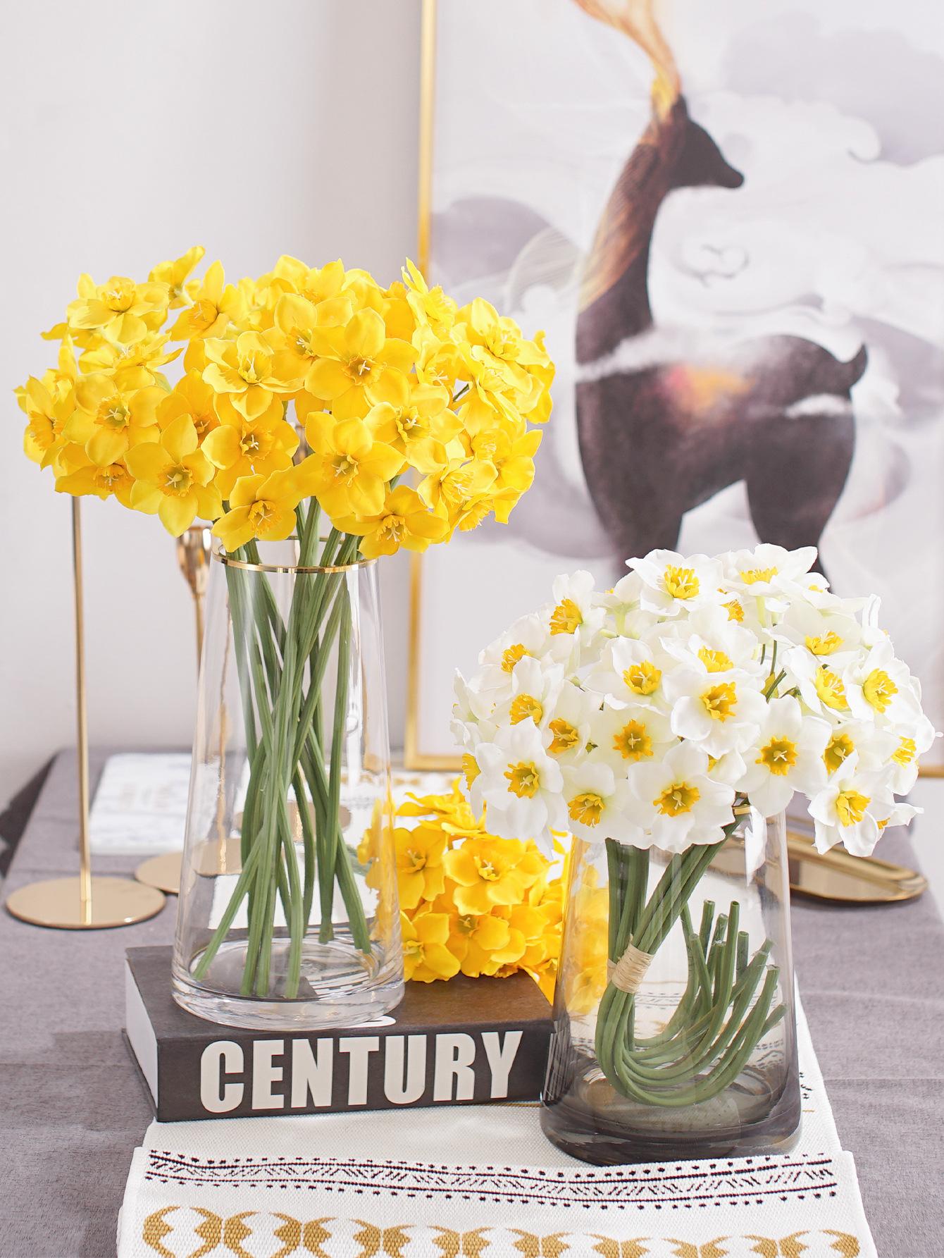 Daffodil Bouquet Silk Flower Plastic Living Room Table Decoration Artificial Fake Flower Potted Plant Home Decoration