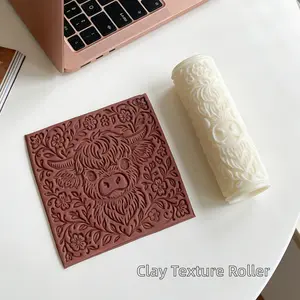 1PC Highland Cow Floral Polymer Clay Texture Roller, Deep Embossed Reusable Rolling Pin for DIY Earrings Jewelry Making, Animal Flower Pattern Clay Embossing Tool for Handmade Pottery Crafts