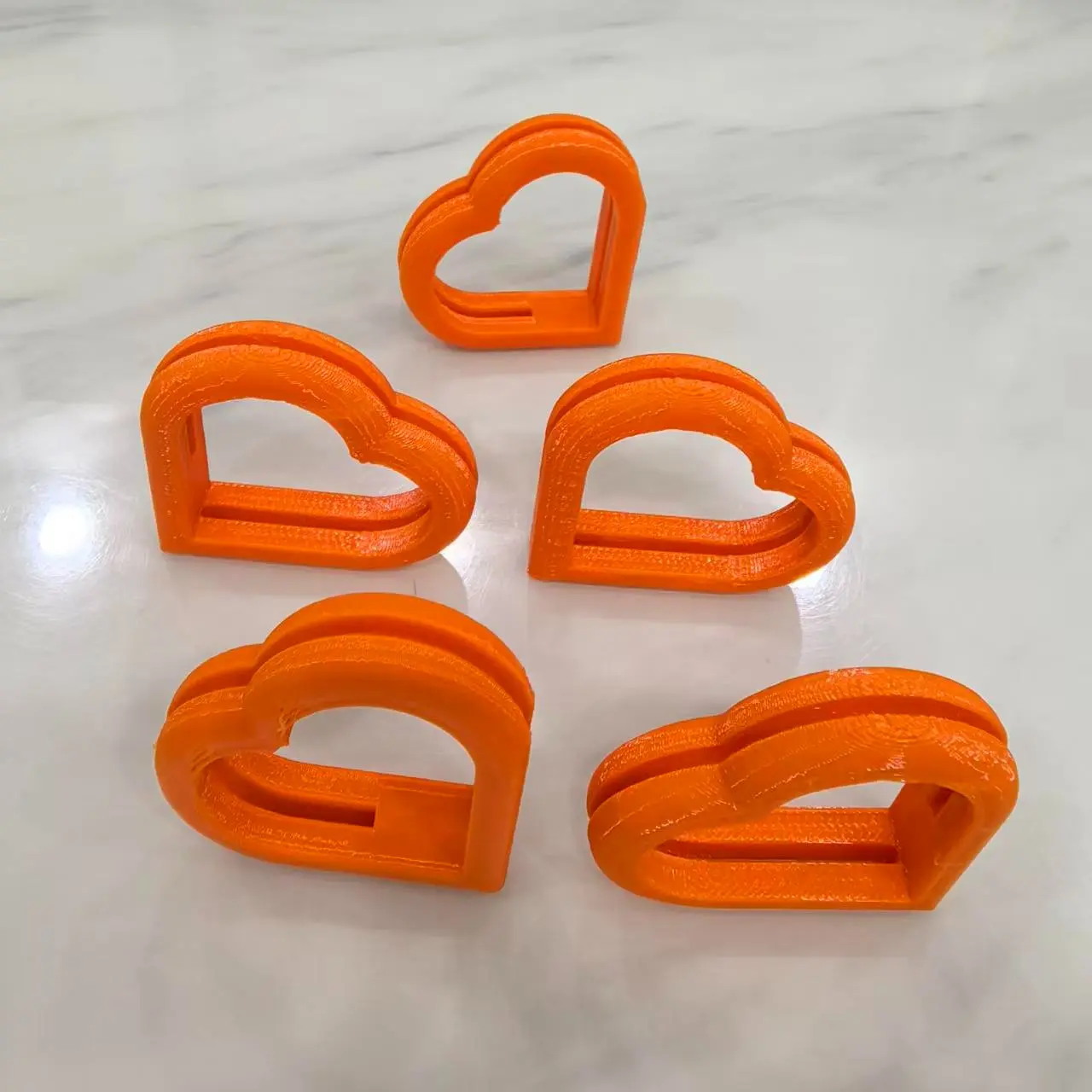 3D Printed Heart Mini Photo Frame | Cute Stand Frame For Fujifilm Instax Mini Zink Polaroid Pictures, Desk Decor Love Shape Photo Holder Gift