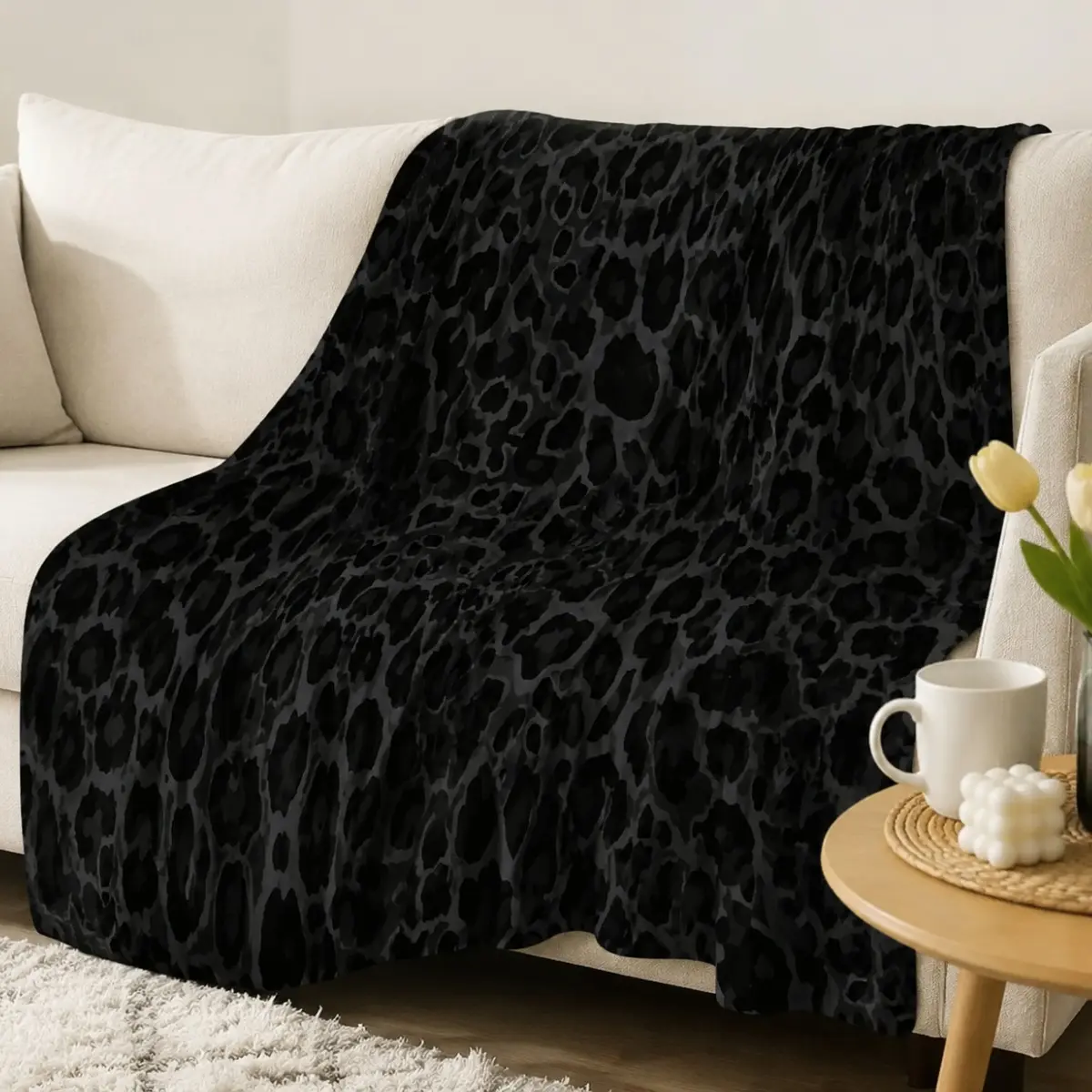 Leopard Print Throw Blanket, Soft Cozy Animal Print Blanket, Black Cheetah Flannel Blanket for Couch Bed Office Travel Home Decor Gift