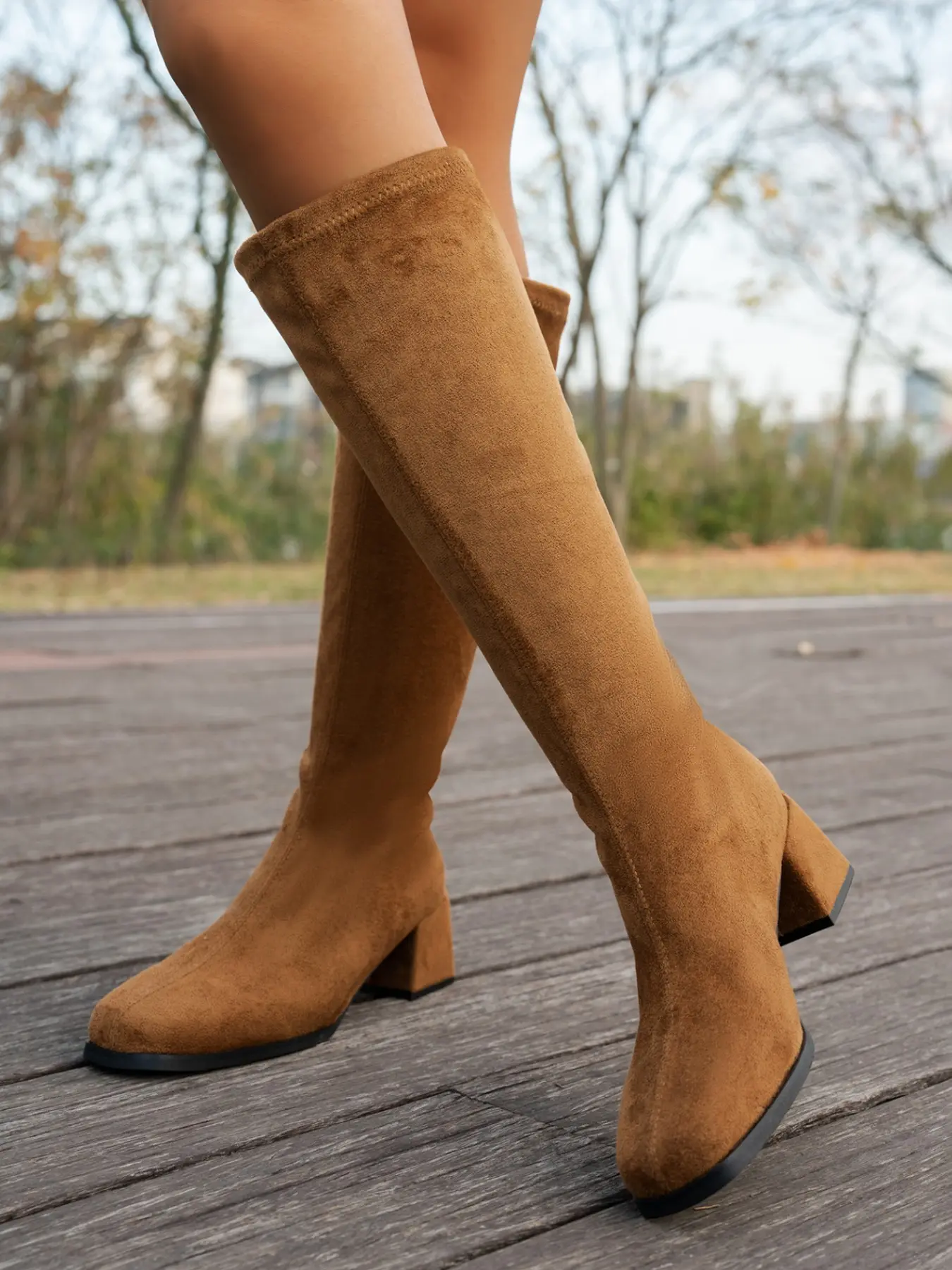 Caramel Suede Elastic Side Zip High Tube Boots, Wide Fat Foot Thick Heel, Retro Autumn Winter Commuter Outdoor Anti-Slip Elegant High Heeled Long Tube Boots