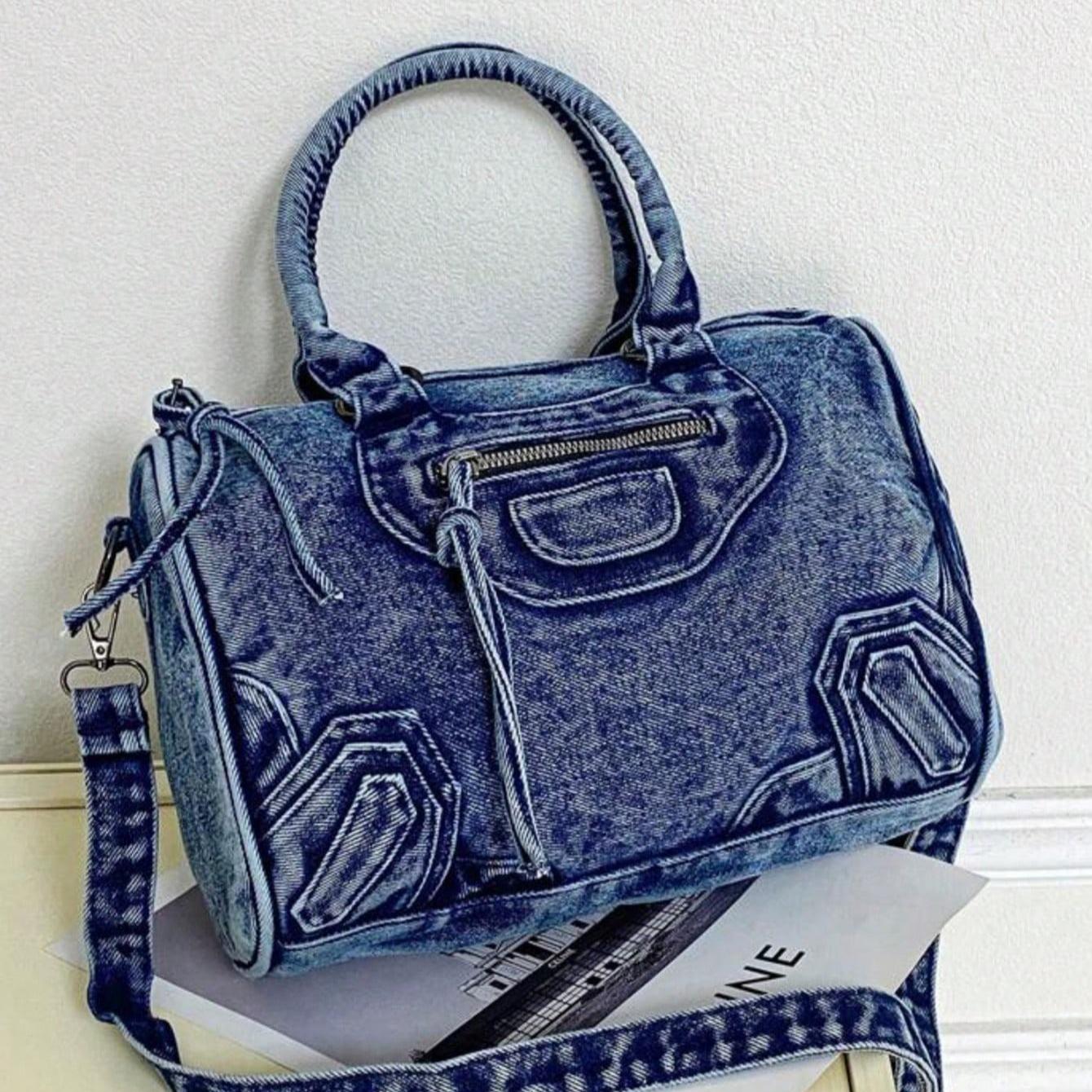 Trending 2026 Vintage Washed  Messenger Bag, Casual Y2K Style Shoulder Bag Double Handle Handbag Spacious Practical Crossbodybag Computer Bag Fashionable Street Bag Suitable for Work Commuting, Shopping, Travel and Back To School