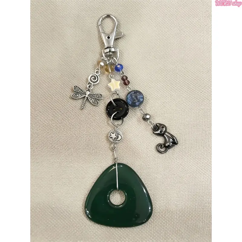 Women's Fashion Gothic Look Coral-Inspired Heart Form Amulet Keychain - Cat Dragonfly Alloy Bag Charm Protection Talisman, Sturdy Metal Key Ring for Daily Wear Handbag Backpack Decor Birthday Gift Accessory, Protection Talismans