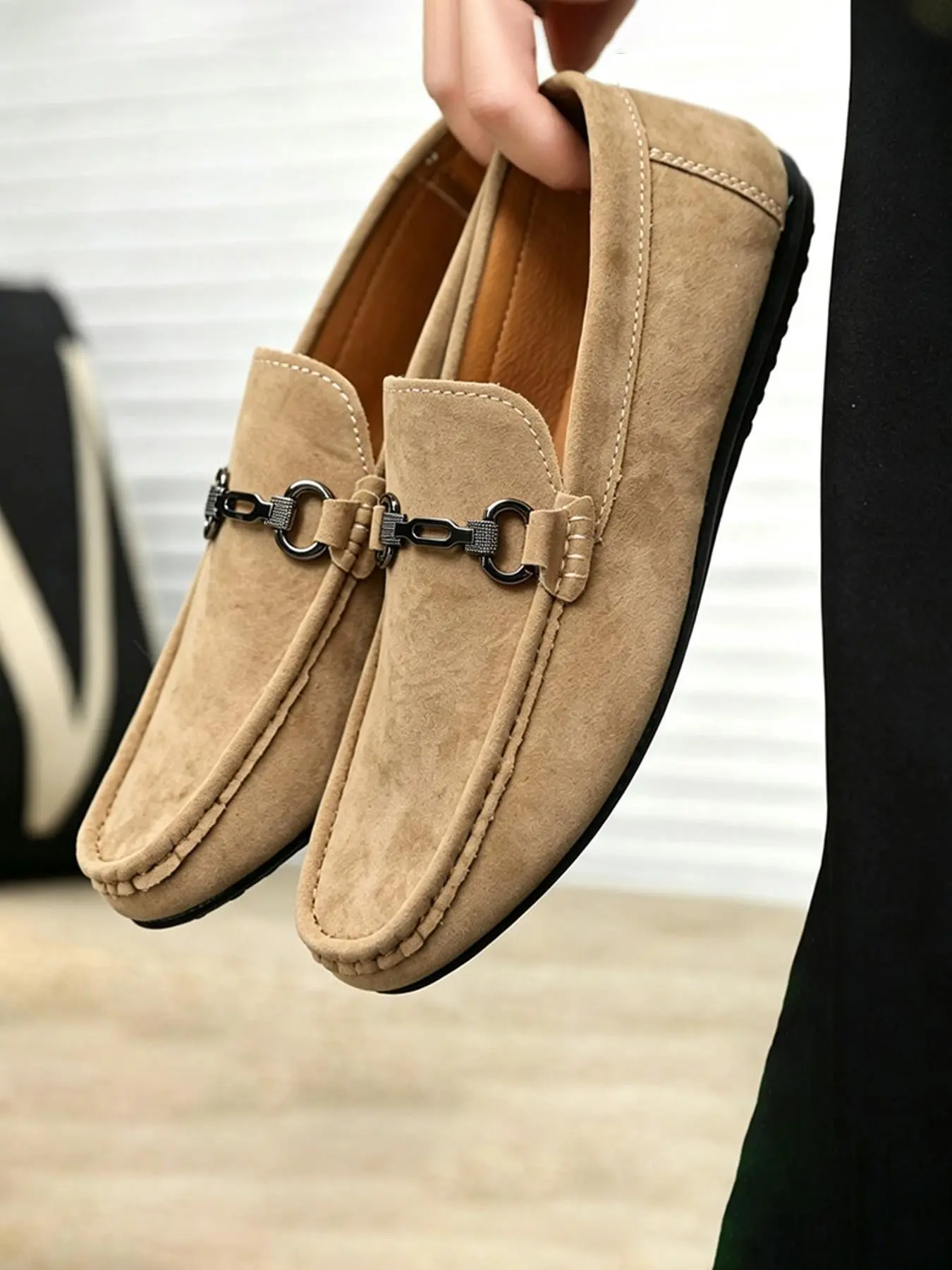Men's Suede Metal Buckle Loafers Slip-on Soft Non-slip Rubber Sole Lightweight Casual Dress Shoes Comfortable Flat Footwear for Business Daily Dating Driving Office Social Occasions
