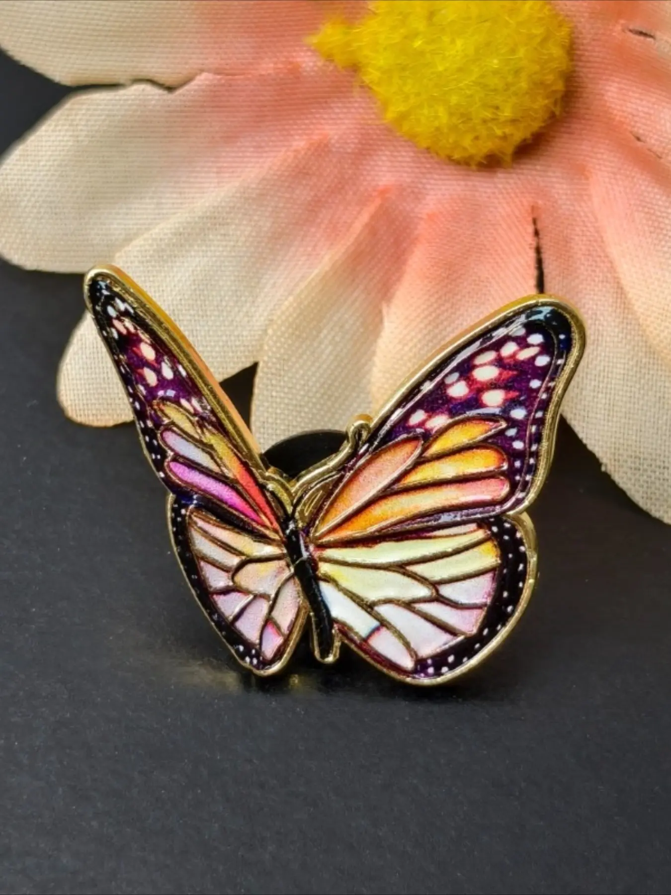Exquisite Colorful Butterfly Enamel Pin, Sparkly Wing Wildlife Insect Lapel Brooch, Vintage Nature Badge for Clothing Backpack, Lovely Birthday Jewelry Gift for Girls and Insect Collectors