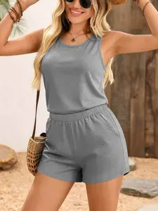 Women's solid color fashion set summer Lightweight 2-piece casual shorts set, stylish plain sleeveless top hot pants set, ideal choice for summer wear and outdoor activities
