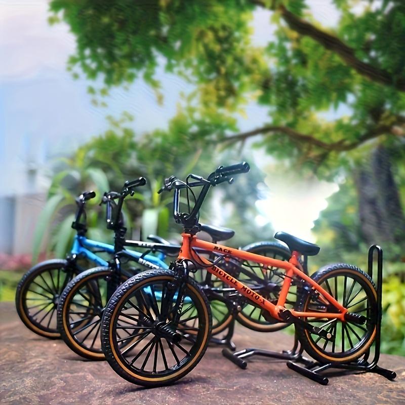 Premium 1/8 scale mini BMX finger bike - cast aluminum alloy, collectible toy for enthusiasts - three colors available