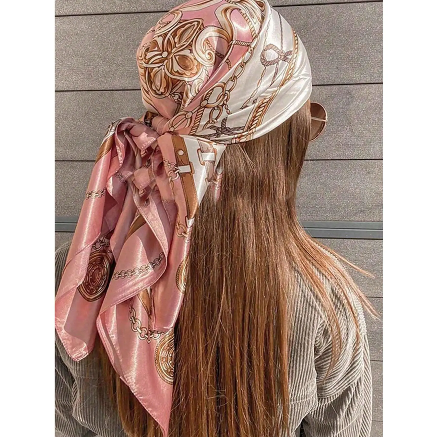 1pc Women's Fashion Chain & Rope Print 90s Square Scarf, Bandana For Spring And Autumn Decoration Bandana, Hair Band, zead Band Ideal For Dressing Up Your Look, Beach, Holiday, Decoration